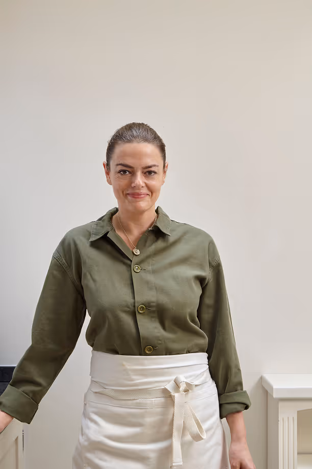 Daisy Cecil portrait
